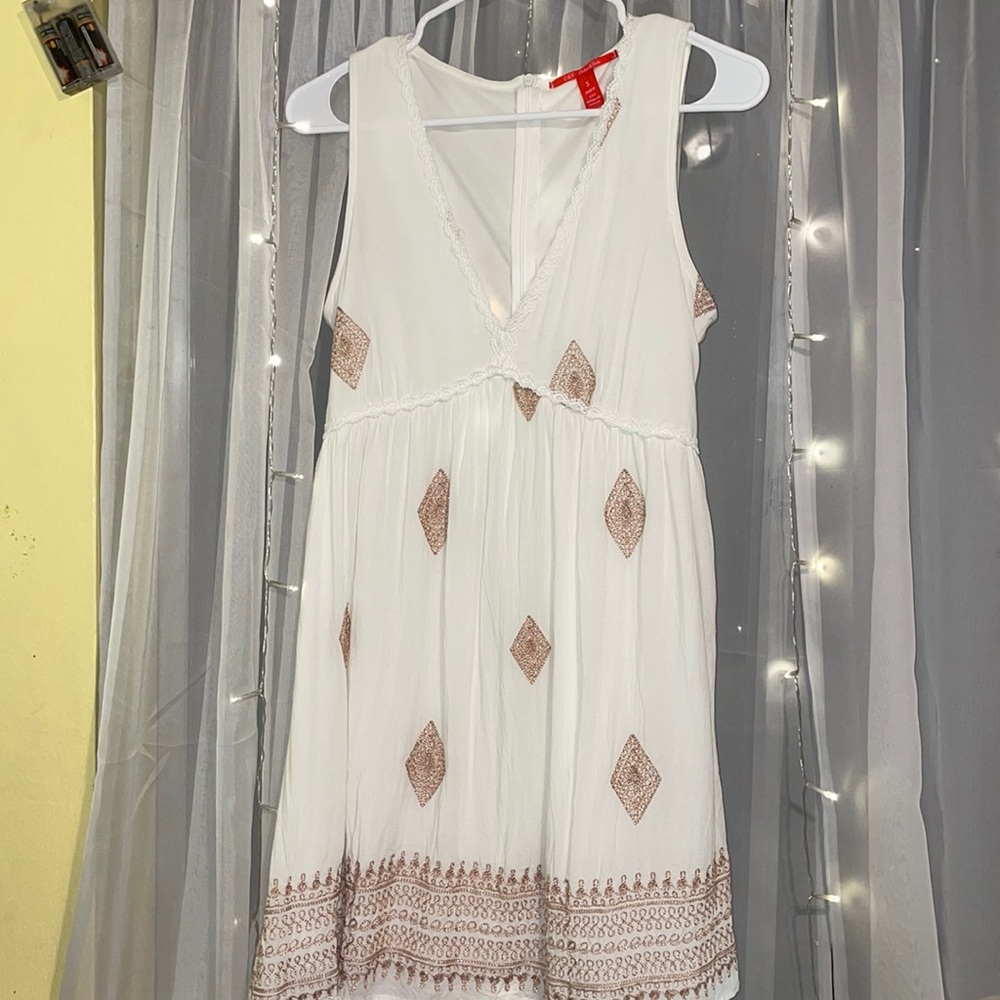 White Chelsea&Violet Dress